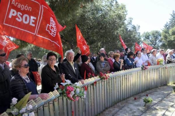 Fotogalería: Homenaje a los fusilados en la guerra en Zaragoza