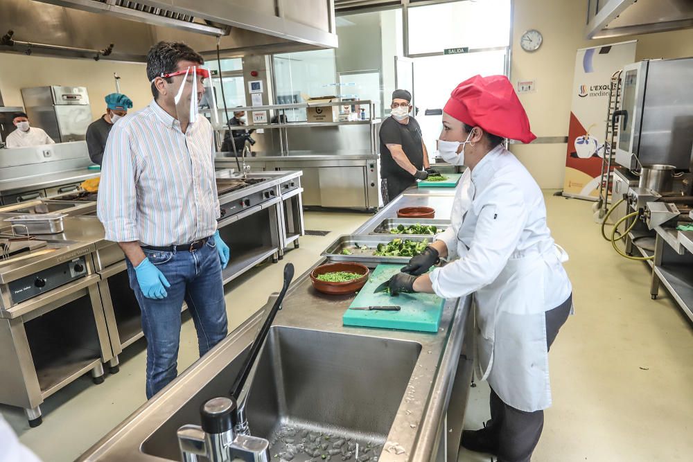 Alicante Gastronómica Solidaria atiende ya a 1.400 personas cada día