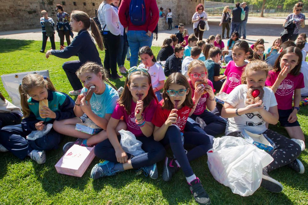 Actividades en el jardín del Túria, el antiguo cauce del río en València.