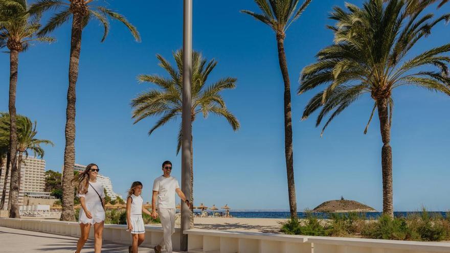 Los hoteleros de Magaluf responden a la polémica por los viajes de estudios en Cala Rajada: “La comparación es simplista y poco respetuosa”