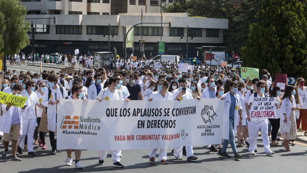 Los MIR aseguran que Sanidad se abre a negociar desde el lunes