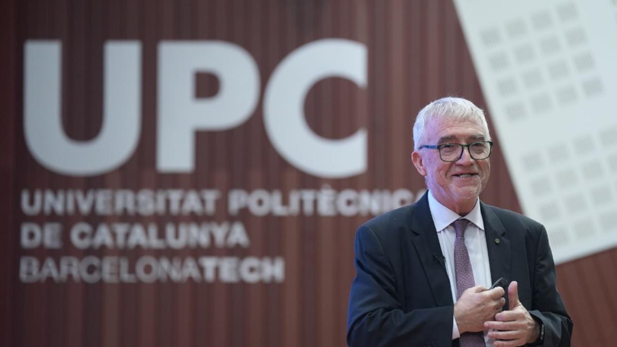 Mateo Valero, director del Barcelona Supercomputing Center, durante la conmemoración de su 20 aniversario.