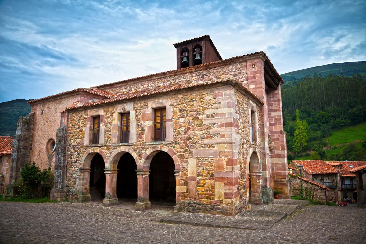 Iglesia de Carmona, Cantabria