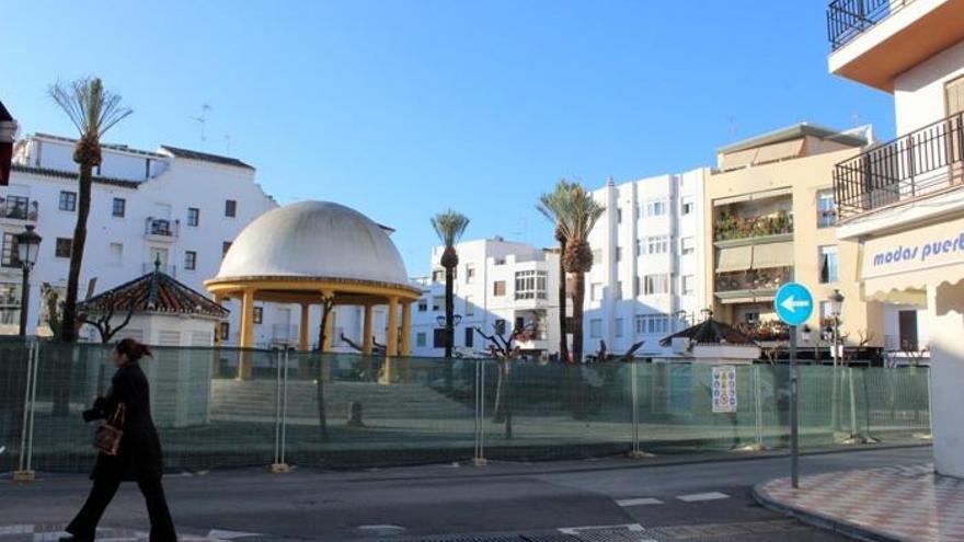 Estepona inicia las obras del parking que costará un euro al día