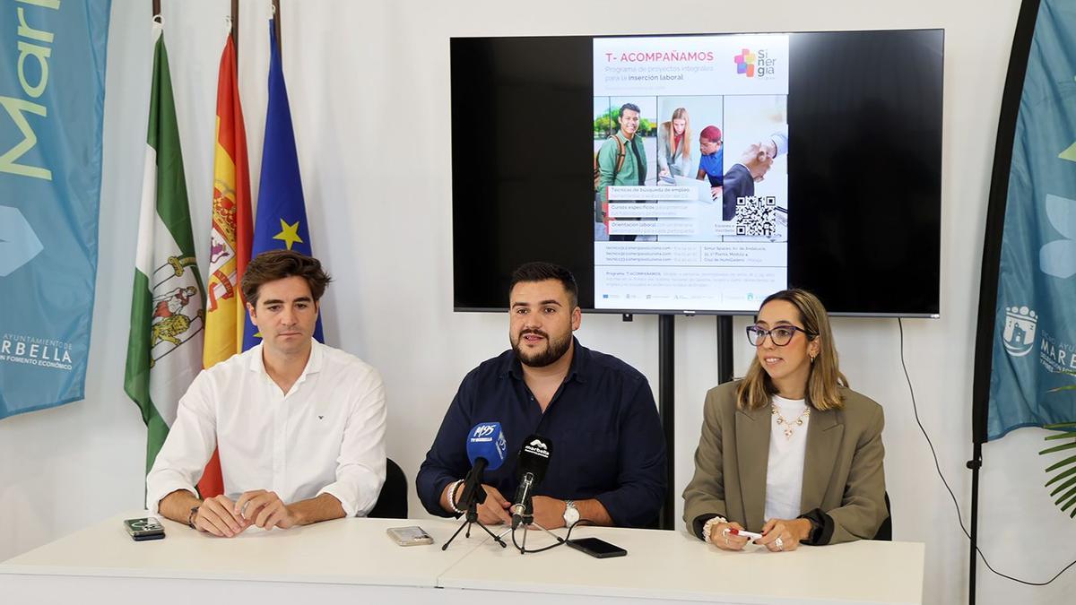 La iniciativa dirigida a jóvenes de entre 18 y 29 años que tiene como finalidad mejorar sus oportunidades laborales a través de un itinerario personalizado de formación y de orientación