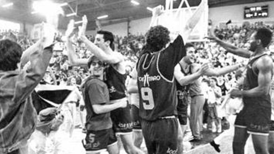 Acaba el encuentro contra el Prohaci Mallorca: 92-84. El Choleck Llíria es oficialmente equipo de la Liga ACB.