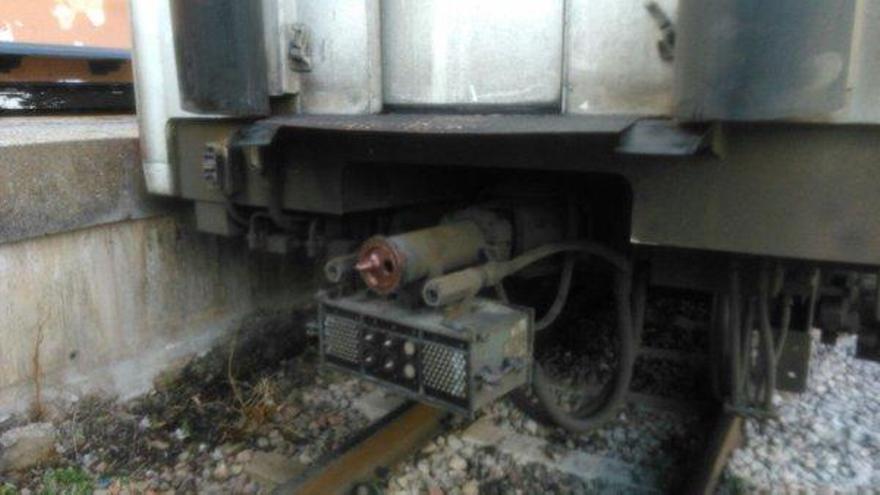 Un escape de aceite hidráulico, probable causa del incendio del tren de Binissalem