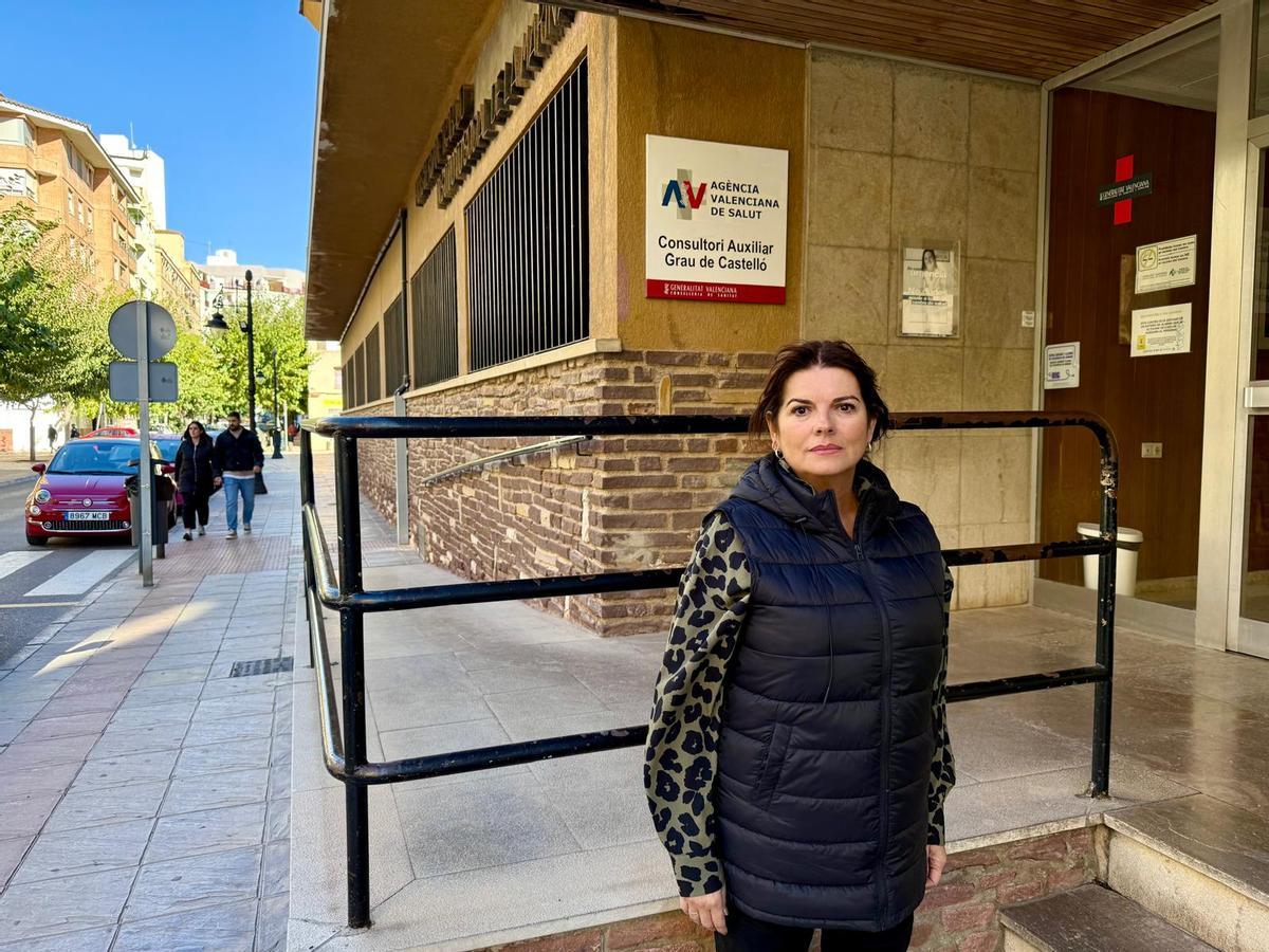 La edil Mary Carmen Ribera critica el debilitamiento del consultorio del Grau de Castelló.