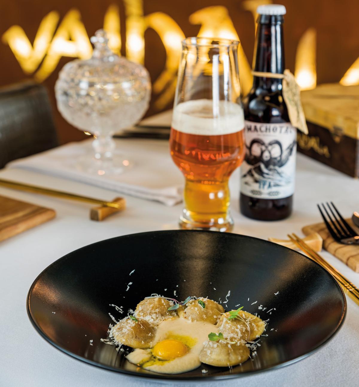 Cocina vangiardista de fusión en el restaurante Valhalla Experience.