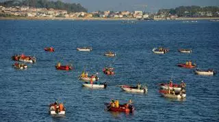 2018: Nace la asociación de cofradías llamada a gestionar el libre marisqueo en Arousa