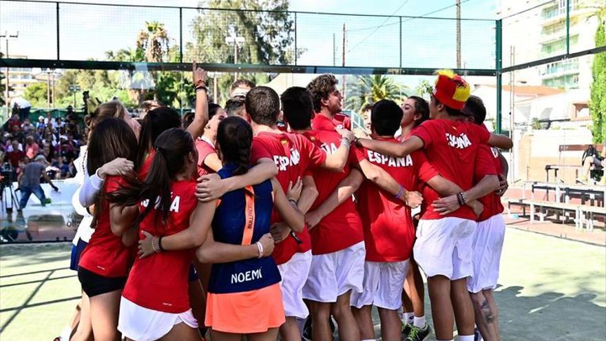 La selección española de pádel consigue el doble título mundial