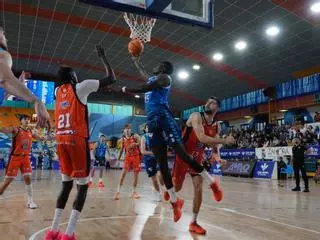 El CB Zamora Caja Rural se lo puso muy difícil al líder imbatido