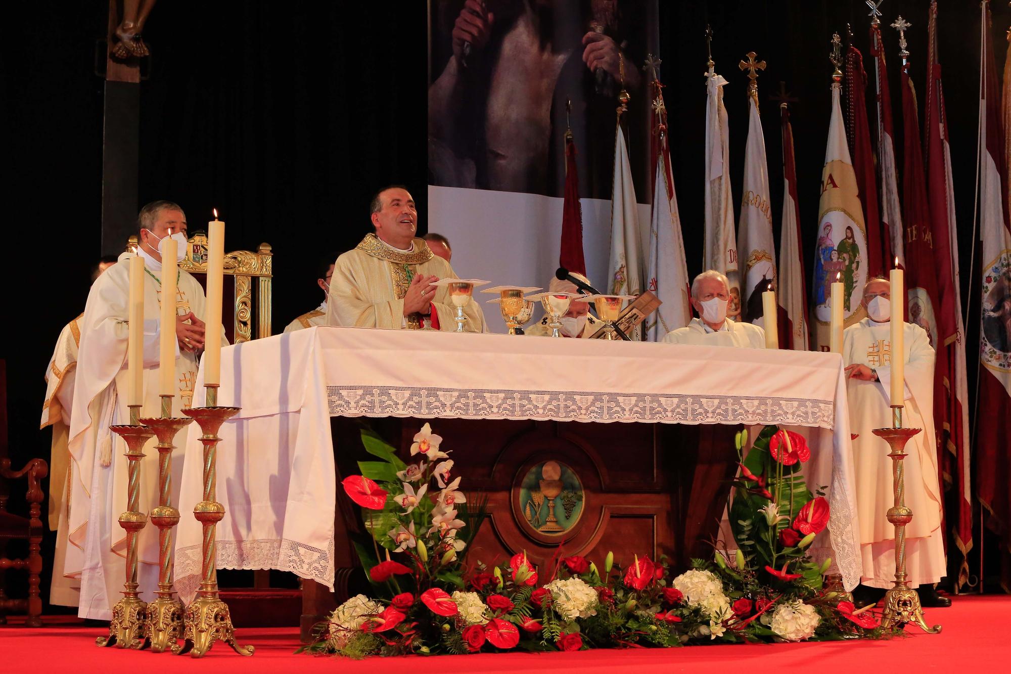 Ordenación del obispo en el Recinto Ferial