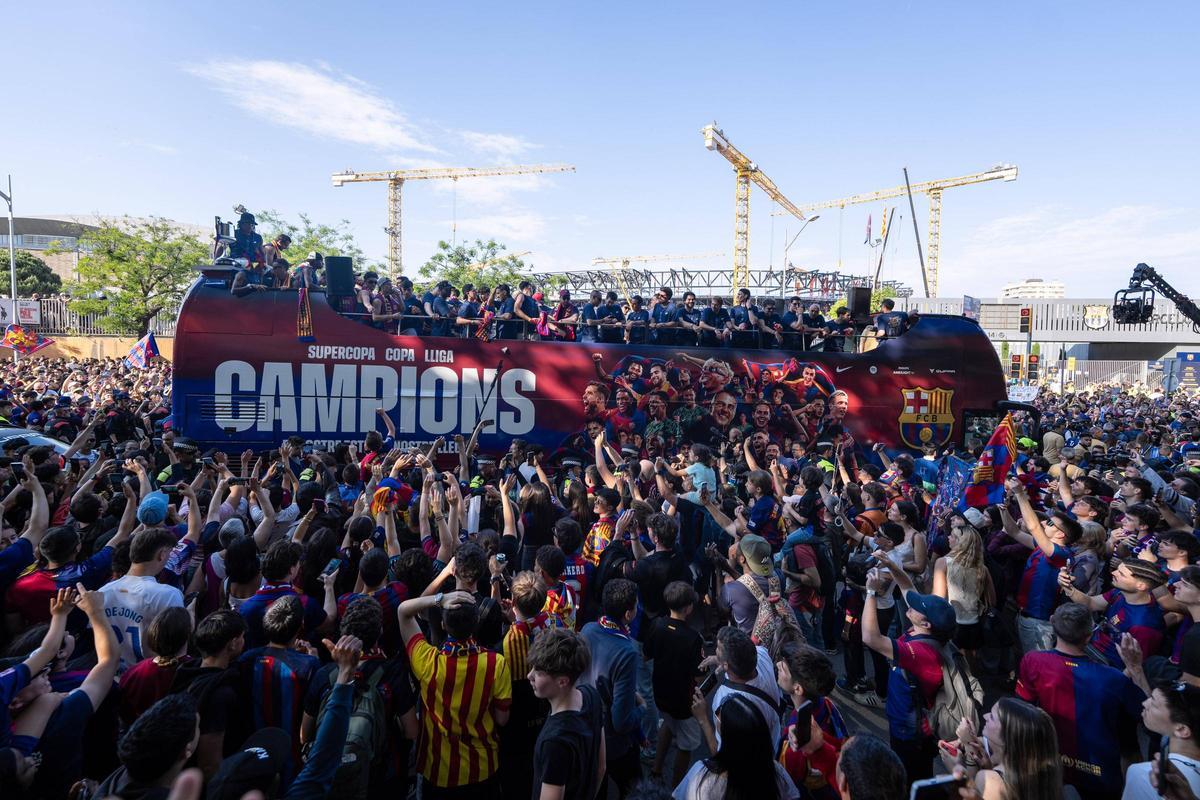 La rúa del Barça por las calles de Barcelona