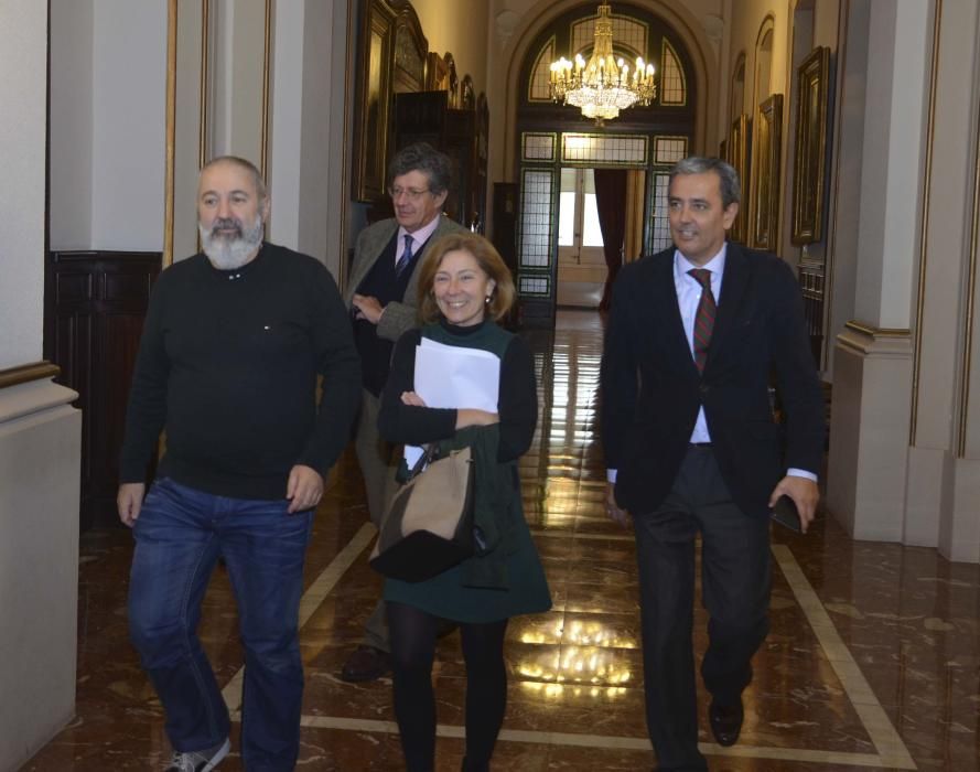 Pleno en el Ayuntamiento de A Coruña (12/12/16)