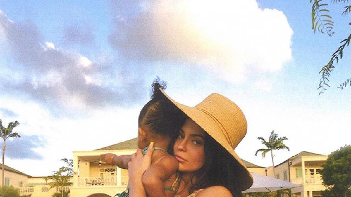 La eterna obsesión de Kylie Jenner de vestir igual a su hija Stormi