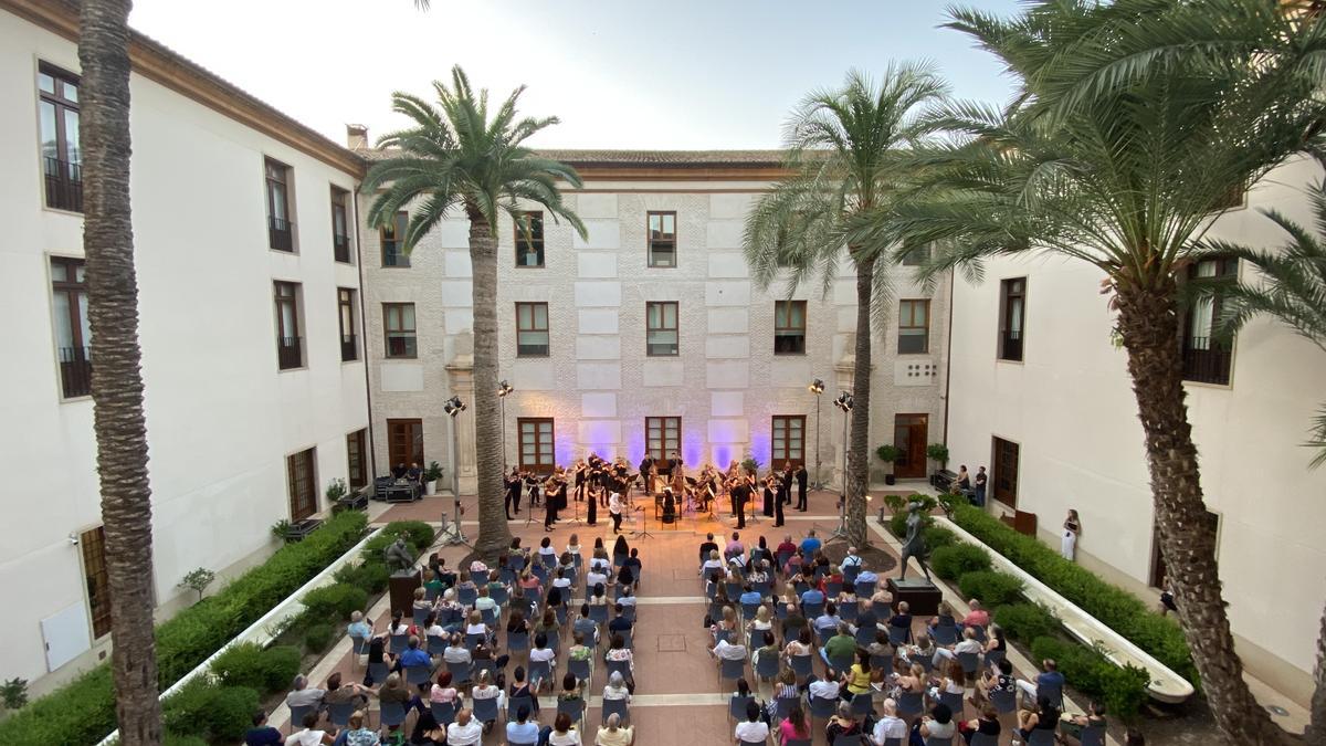 Una actuación anterior en el patio de San Esteban.