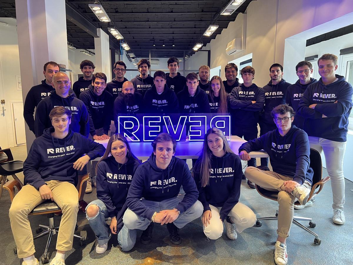 El equipo de la startup de devoluciones y reembolsos Rever.