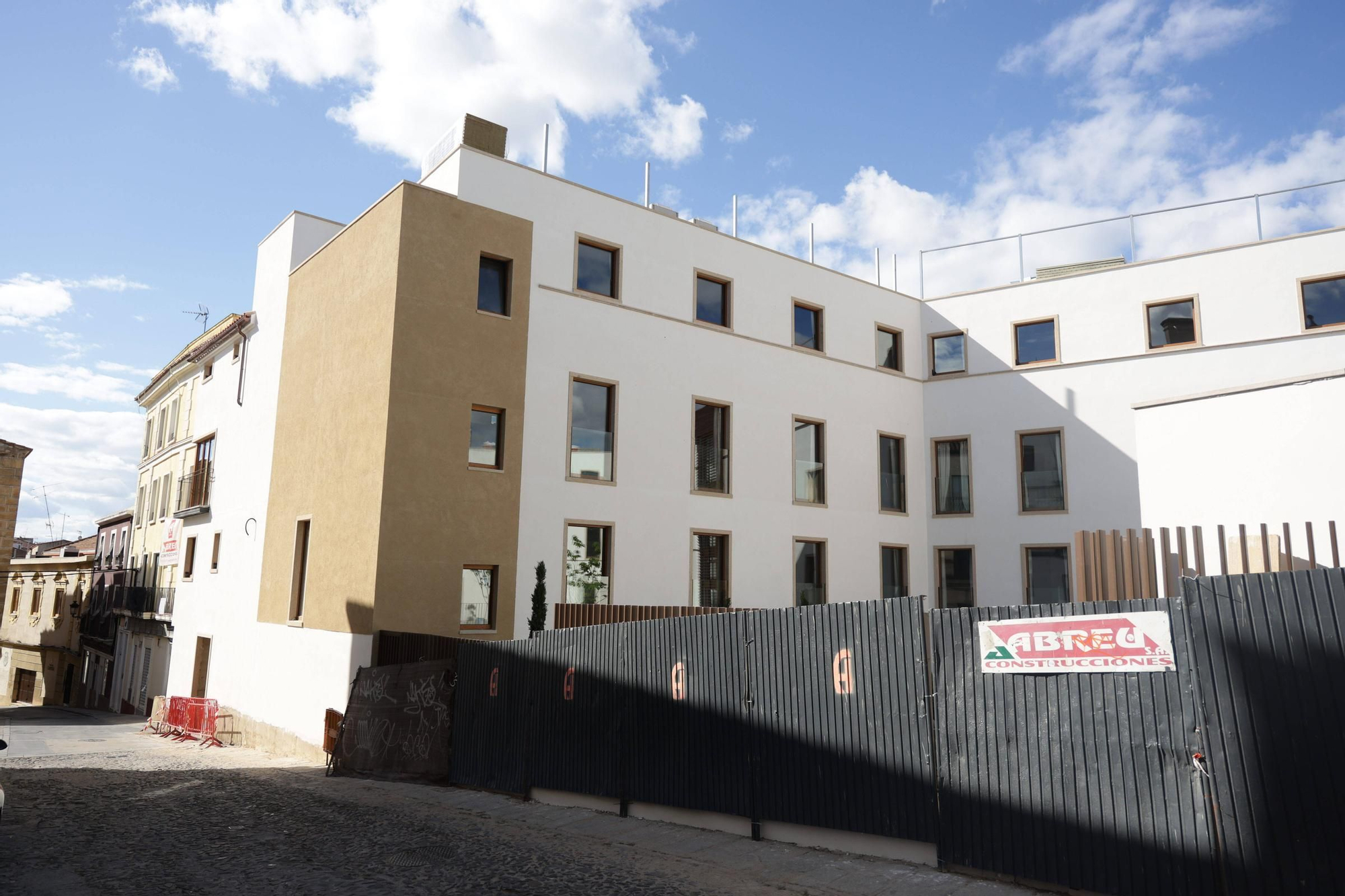 Fotogalería | El Hilton de Godoy, casi listo para abrir