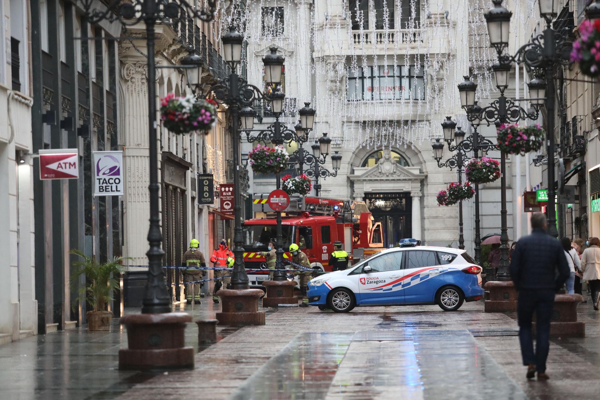 Día de lluvia persistente en Zaragoza