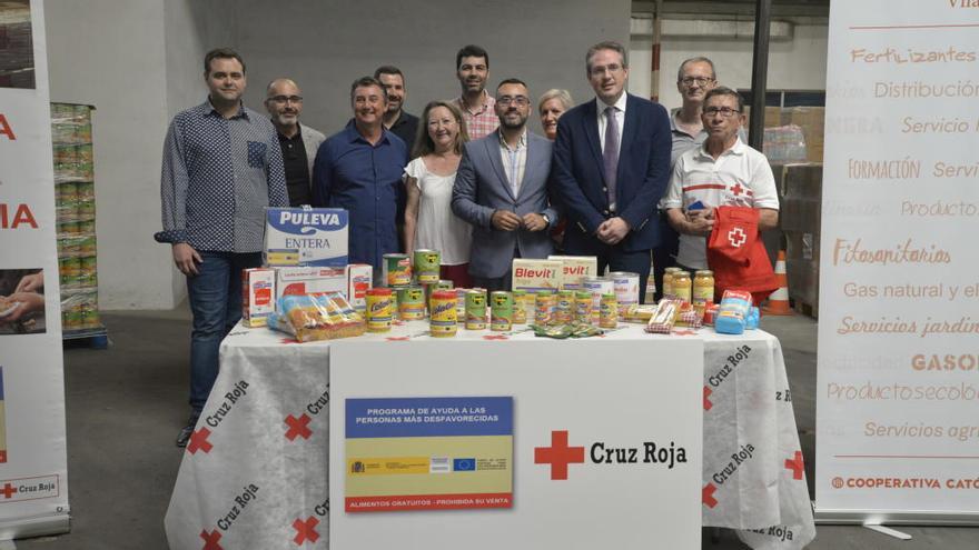 Cruz Roja inicia el reparto  de 175.761 kilos de comida para los más desfavorecidos