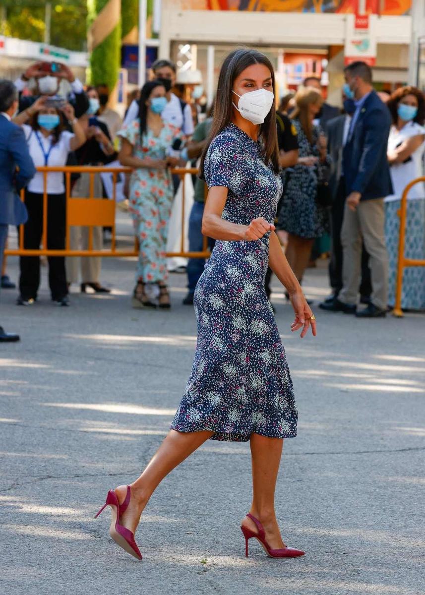 La reina Letizia en la Feria del Libro de Madrid 2021