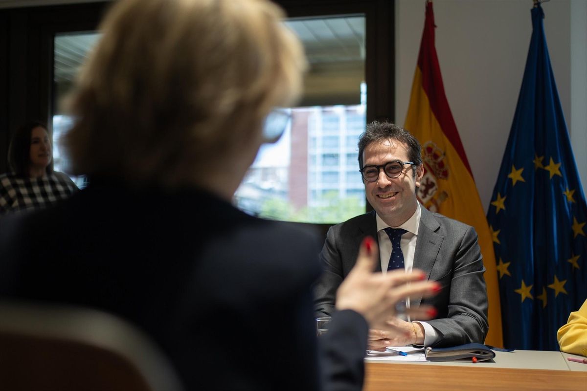 Una llei europea amenaça el poder del Govern central per vetar la fusió del BBVA amb el Sabadell Una llei europea amenaça el poder del Govern central per vetar la fusió del BBVA amb el Sabadell