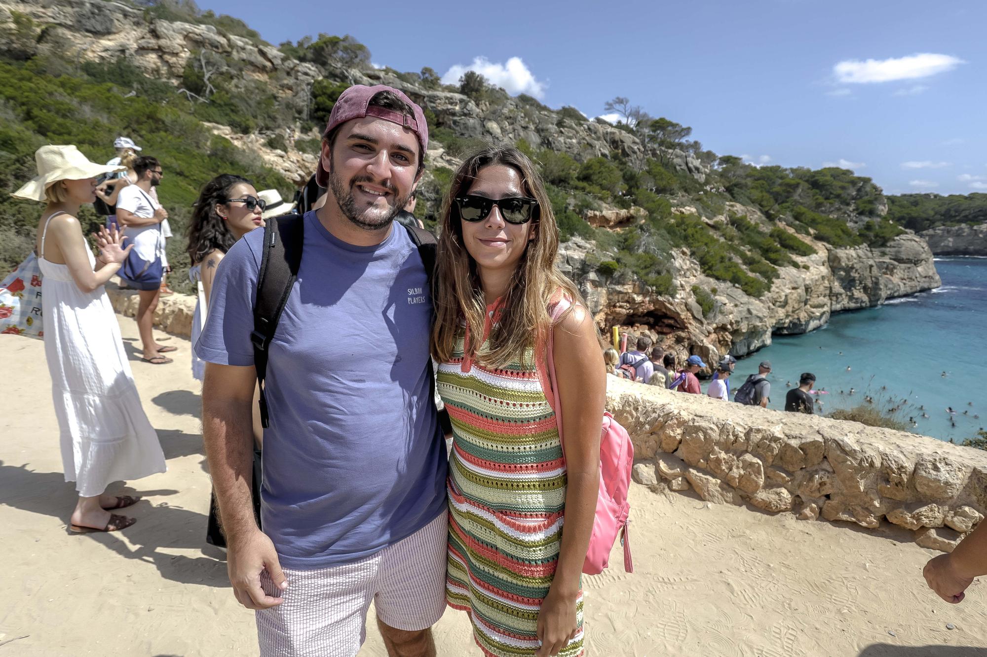 Fotos | El Caló des Moro, saturado de turistas