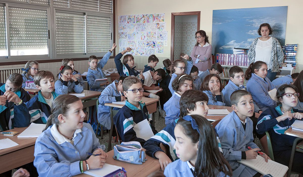 Visita a Faro de Vigo del CPR Plurilingüe María Inmaculada Carmelitas, curso 2016-2017