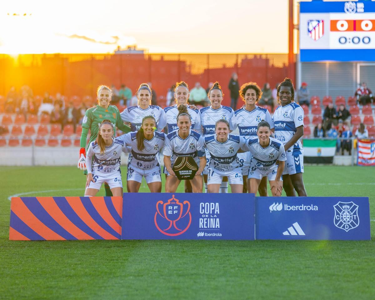 Alineación del Costa Adeje Tenerife en el partido de semifinales contra el Atlético de Madrid.