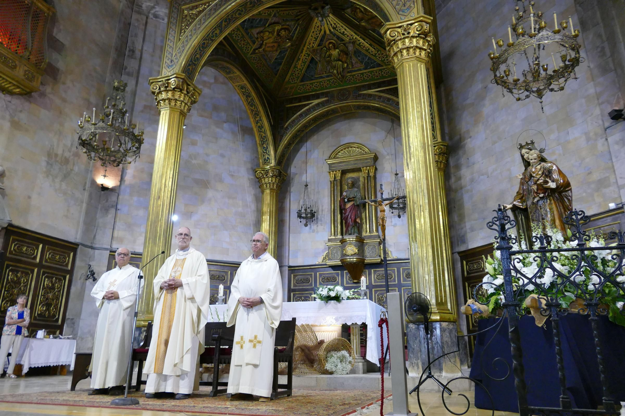 L'Escala commemora la Festa del Carme amb un sentit homenatge a les persones grans i a les seves arrels marineres