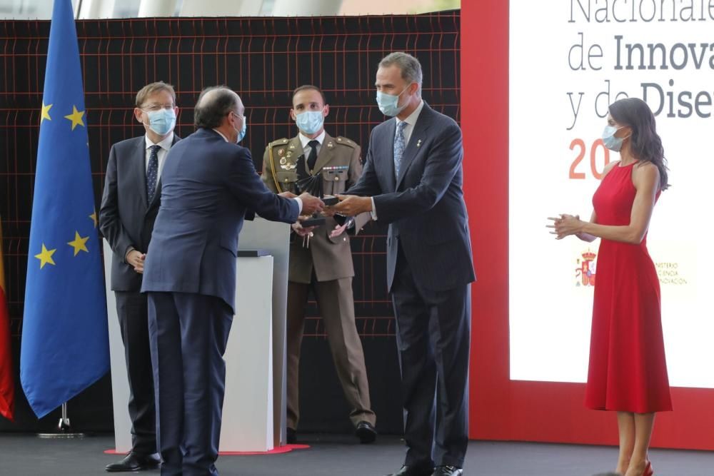 Los reyes entregan en València los Premios Naciona