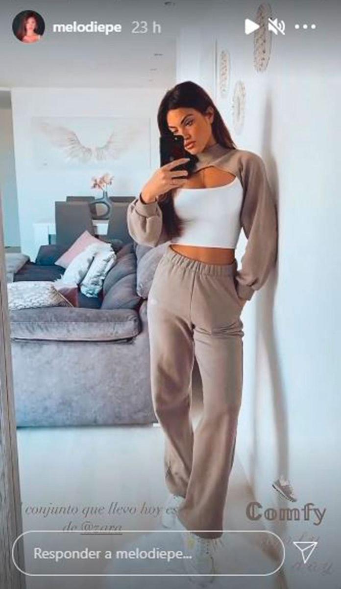 Melodie Peñalver con chándal de Zara