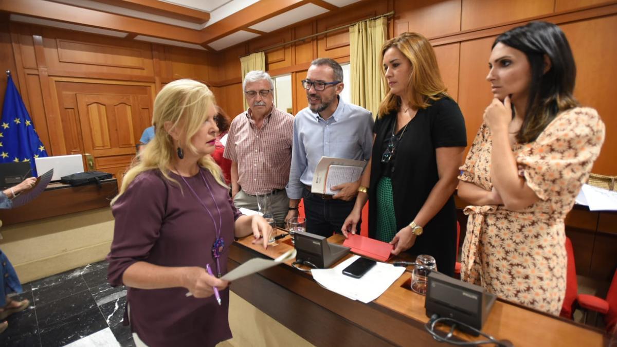 Concejales socialistas en una de las últimas sesiones del Pleno de Córdoba.