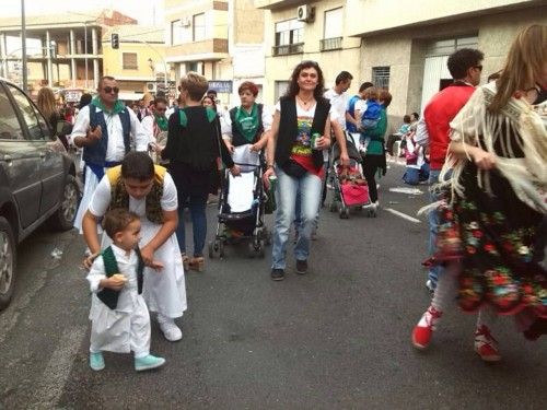 Desfile de carrozas en Pliego