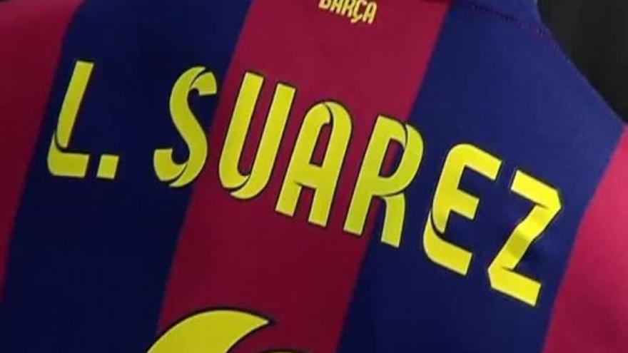 Ya se puede comprar la camiseta del FC Barcelona de Luis Suárez