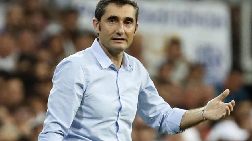 Ernesto Valverde va canviar el dibuix tàctic al Santiago Bernabéu.