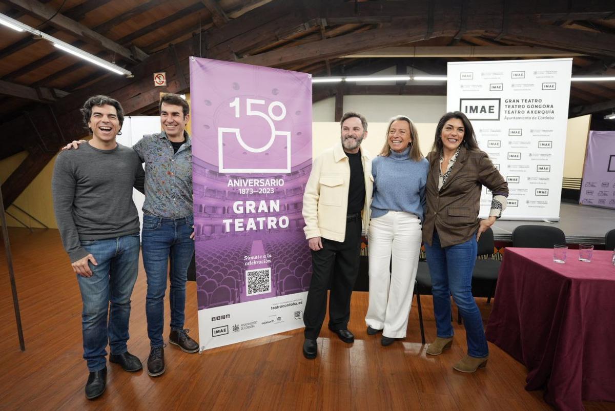 Bernabé Rico, Dani Muriel, Fernando Tejero, Isabel Albás y Mabel del Pozo en la presentación.