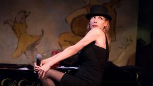 Una imagen del espectáculo de Ute Lemper con la GIO Symphonia.