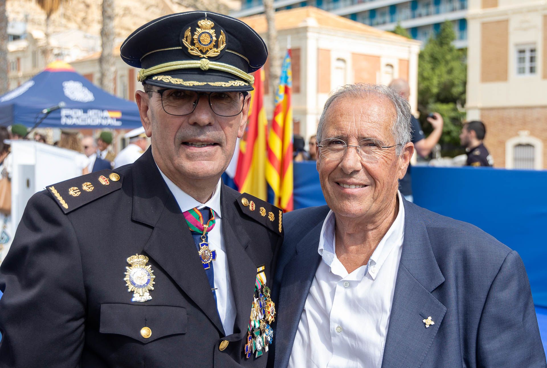 La Policía Nacional celebra en Alicante el día de su patrón