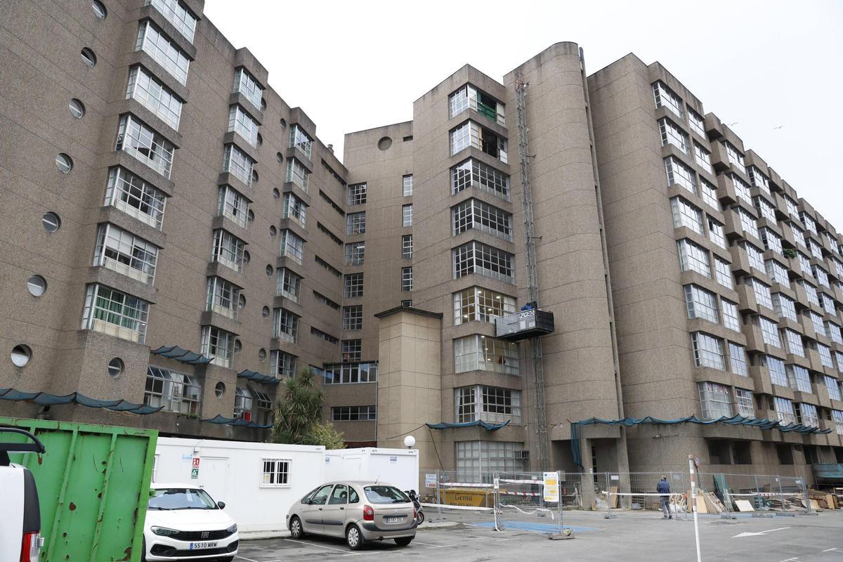 La Residencia Mixta de Gijón, en el barrio de Pumarín.