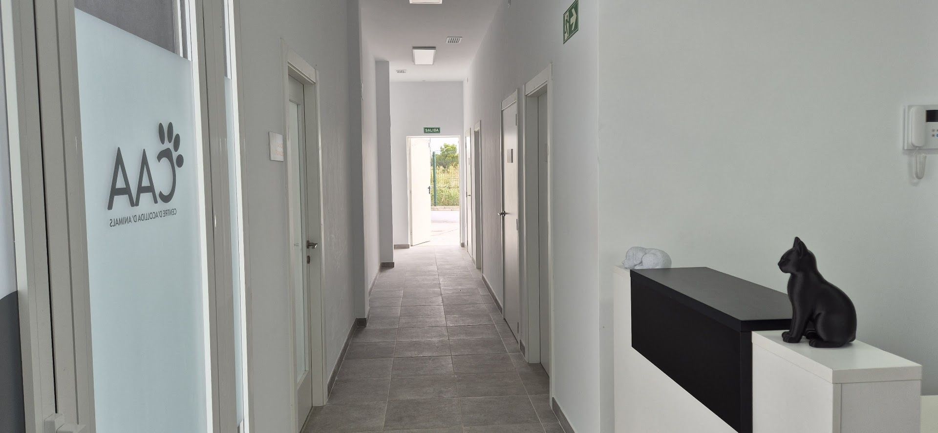 Inauguración del Centro de Acogida de Animales de la Safor en Tavernes de la Valldigna