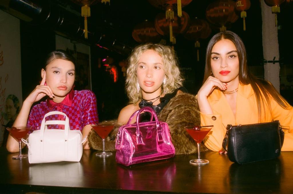 MISAKO 'GIRLS AND THE CITY'