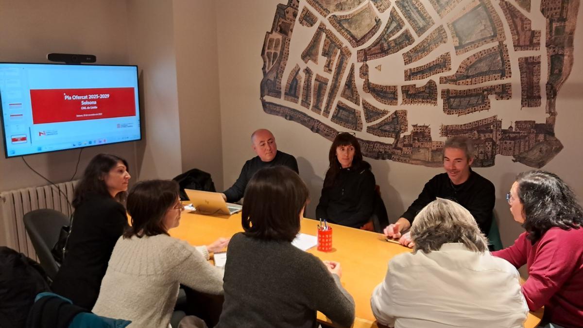 La presentació del pla per rellançar el Català al comerç de Solsona