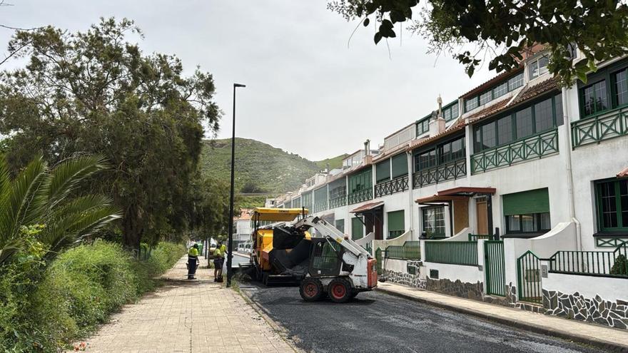 У Сан-Крістобаль-де-ла-Лагуна розпочали масштабний ремонт доріг після негоди