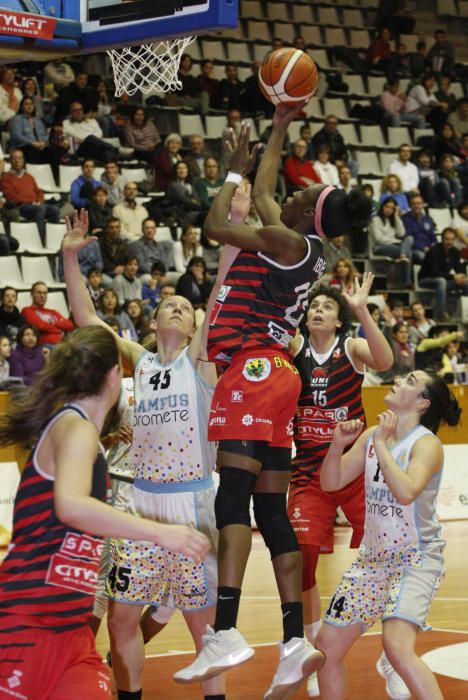 Uni Girona-Campus Promete (87-74)