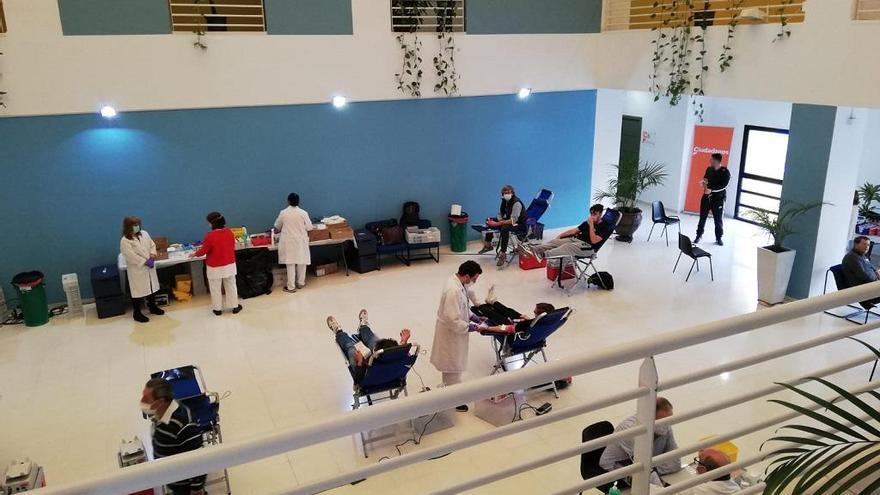 Imagen de la campaña de donación de sangre en el Ayuntamiento de Torremolinos.