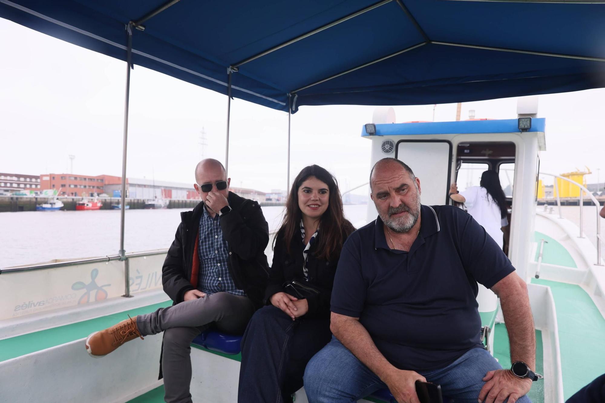 Regresan los paseos en lancha por la ría de Avilés: y hay novedades