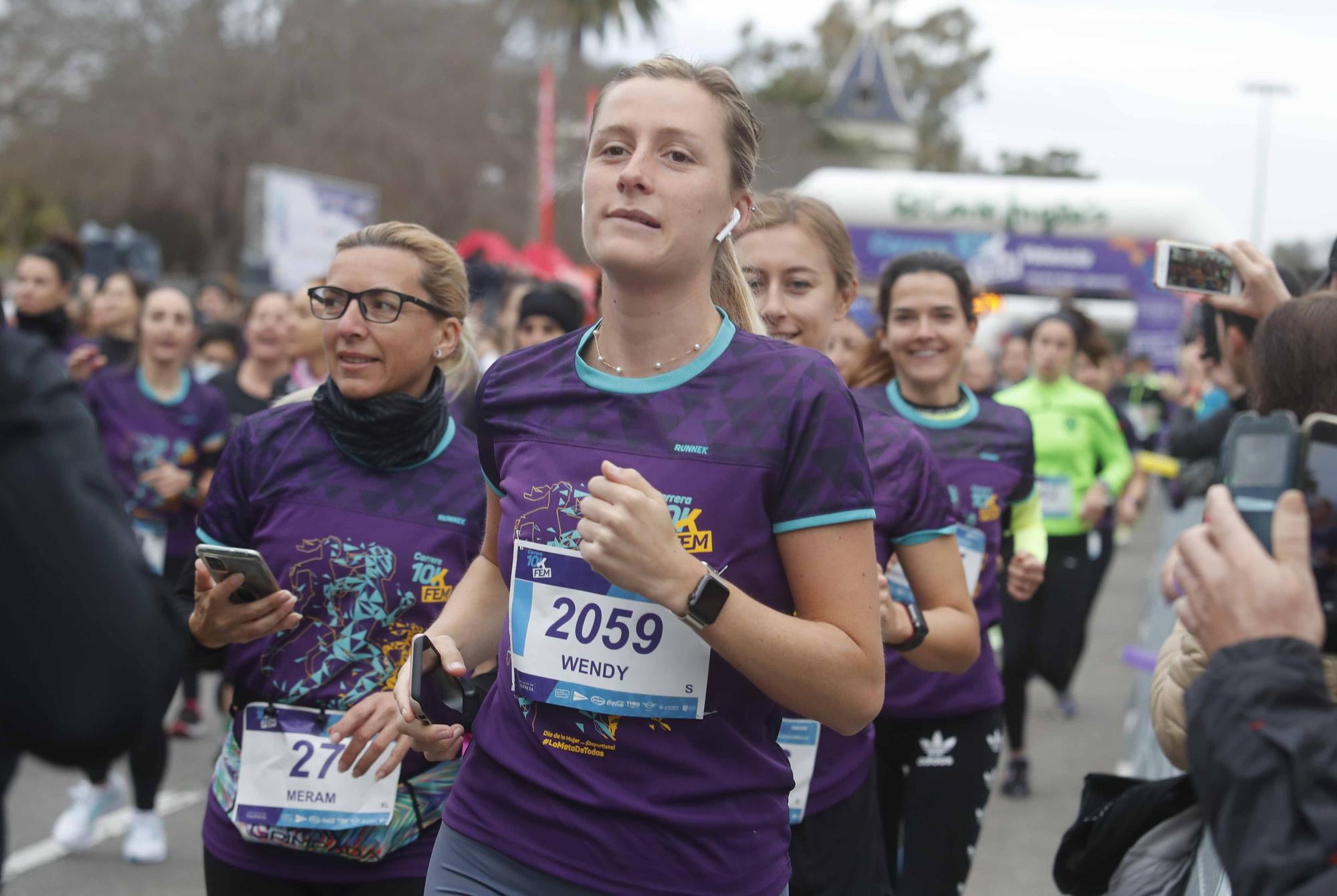 Búscate en la 10 k del Día de la Mujer