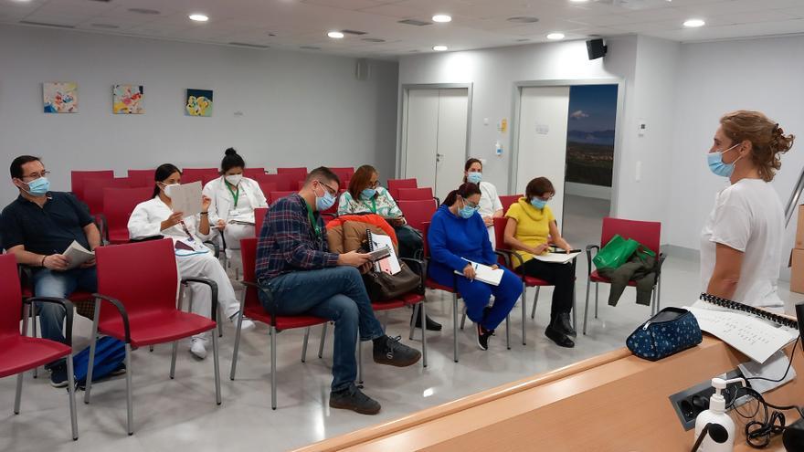 La Fundació Salut Empordà finalitza el primer curs de català  per a professionals sanitaris vinguts de fora de Catalunya